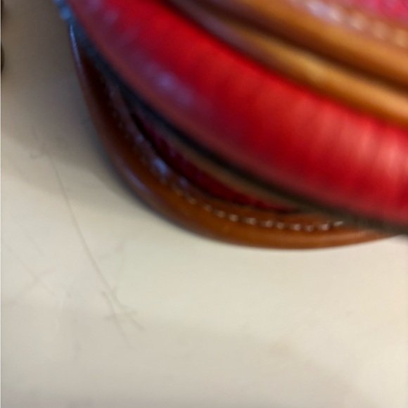 Dooney & Bourke Vintage Red Leather Crossbody/Shoulder Bag - Picture 14 of 15